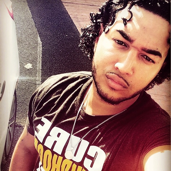 Profile Picture of Chango Tiburcio (@chango413) on Poshmark