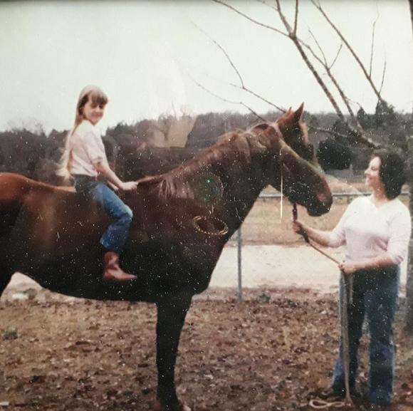 Profile Picture of Lisa Hughey brooks (@lisahbrooks424) on Poshmark