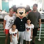 Profile Picture of Hilary Schwarzmueller (@elitemagicaltravelhilary) on Instagram