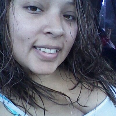 Profile Picture of Iris Granados (@IrisGranados) on Twitter