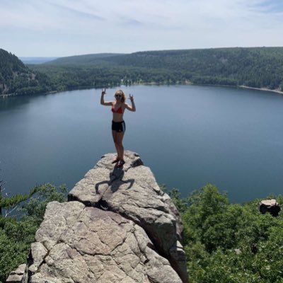 Profile Picture of Leah Moser (@Leahmoser3) on Twitter