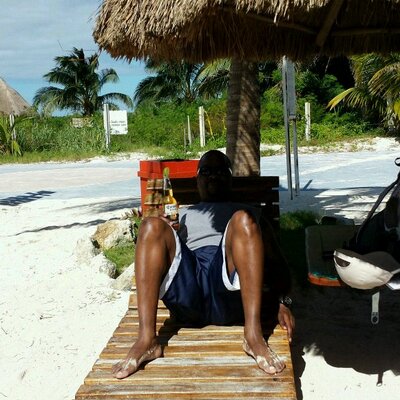 Profile Picture of Dedrick Thomas (@DedrickThomas) on Twitter