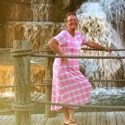 Profile Picture of Brenda Bolton (@BrendaB85318445) on Twitter