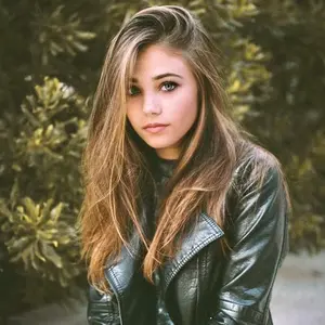 Profile Picture of Tawny G (@tawny.tactile) on Tiktok