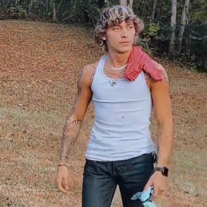 Profile Picture of JT Weinberg (@officialjt_) on Tiktok