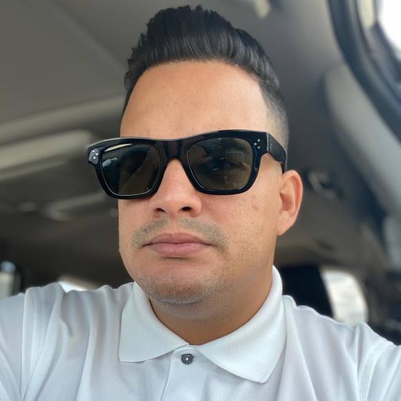Profile Picture of Jose Viola (@joseviola12) on Poshmark