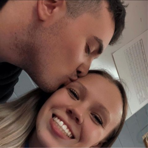 Profile Picture of Caitlyn Vieou wakula (@caitlynvieou03) on Poshmark