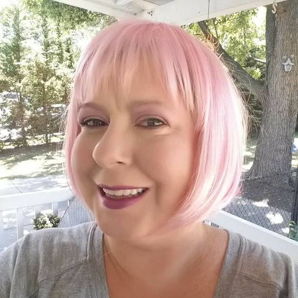Profile Picture of Erika Blassie-davis (@miochaos) on Poshmark