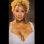 Profile Picture of Natasha Simona ✨ Golden Mommy (@iamgoldenmommy) on Instagram