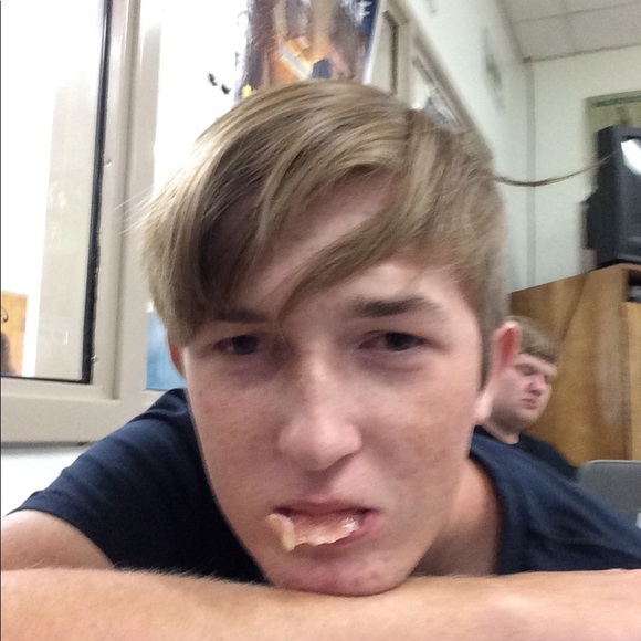Profile Picture of Jeremiah Patterson (@jeremiah_1228) on Poshmark