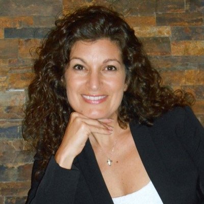 Profile Picture of Stephanie Lucarelli (@lucarelli4kids) on Twitter