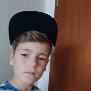 Profile Picture of Andrej_ananyev (@AndrejAnanyev) on Twitter