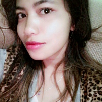 Profile Picture of Ikhlas Mayani (@MayaAlbino) on Twitter