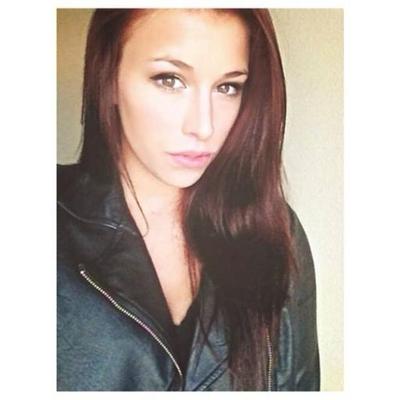 Profile Picture of OliviaLockhart15 (@OliviaLockhart7) on Twitter