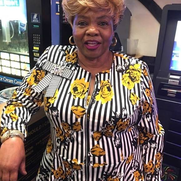 Profile Picture of Phyllis Lightfoot (@phylmore) on Poshmark