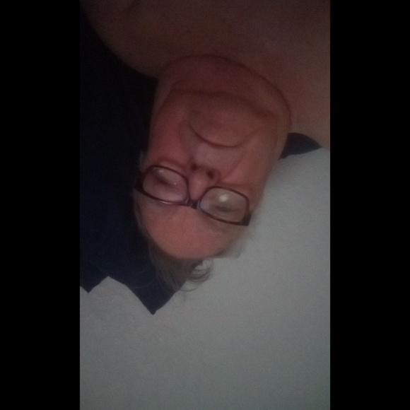 Profile Picture of Richard Loesing (@rloesing) on Poshmark