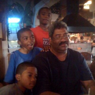 Profile Picture of Ron Malvin (@MrMalvin) on Twitter
