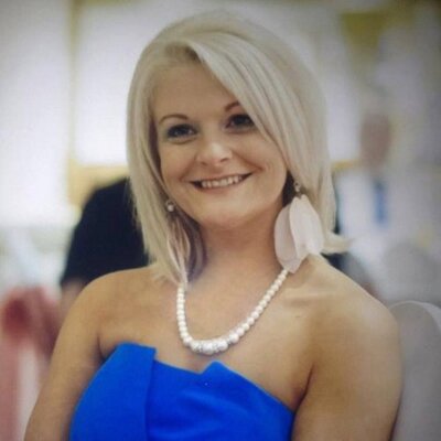 Profile Picture of Karen Leslie (@KarenFlavell) on Twitter