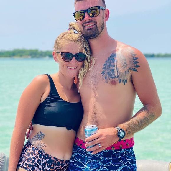 Profile Picture of Tyler Genobles (@genobles51) on Poshmark