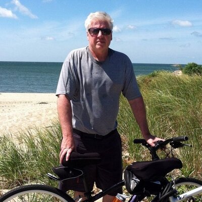 Profile Picture of Mike Twomey (@Mike_Twoms) on Twitter