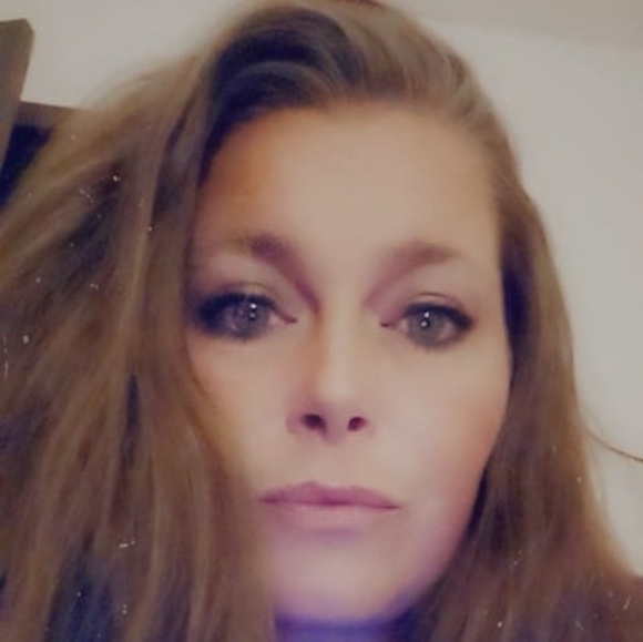 Profile Picture of Tanya Marie (@tanyamp82) on Poshmark