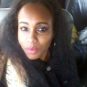 Profile Picture of Shanelle Edwards (@Sha_Nell29) on Twitter