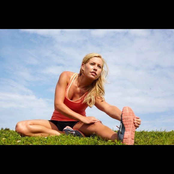 Profile Picture of Alexis Leddy (@adt_88) on Poshmark