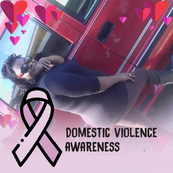 Bobbie Waters - Poshmark Profile Picture of Bobbie Waters (@bobbiew990) on Poshmark