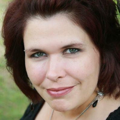 Profile Picture of Amanda Hellmann (@adhellman) on Twitter
