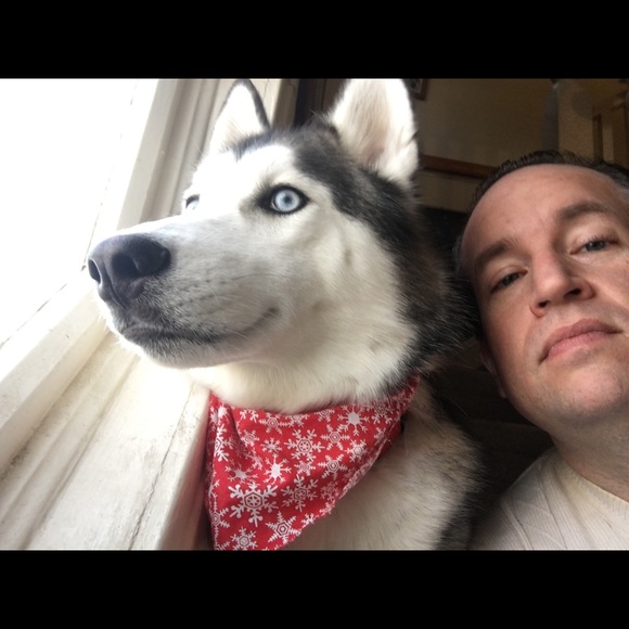 Profile Picture of John Dhooghe (@jrdhooghe) on Poshmark