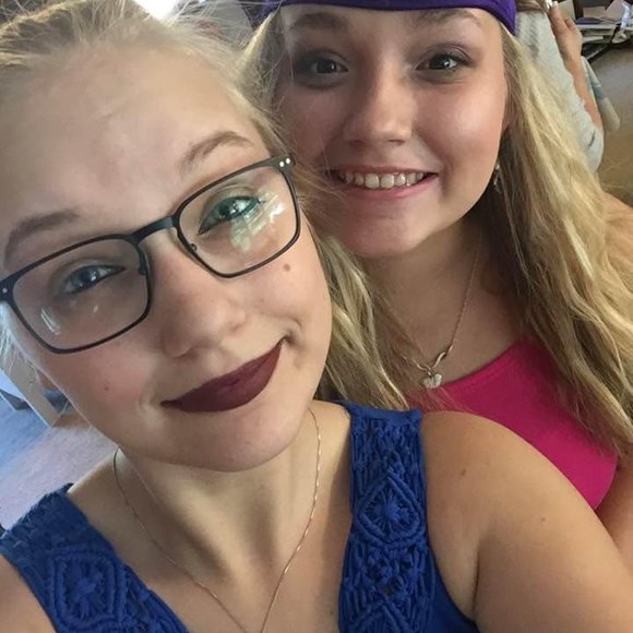 Profile Picture of Skylar Connick (@sconnick_2014) on Poshmark