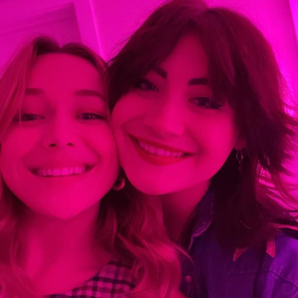 Profile Picture of Sylvie Staiger (@wulvie123) on Poshmark