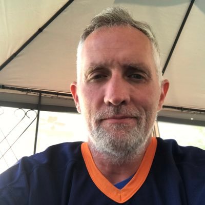 Profile Picture of Jim Hurson (@splicebones) on Twitter