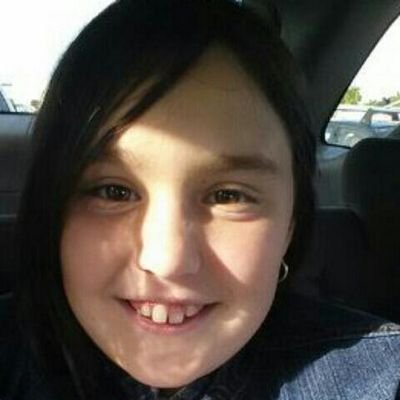 Profile Picture of Stephanie. Machin (@stephymachin21) on Twitter