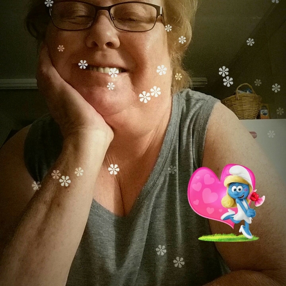 Profile Photo of Kathy Mccall (@kat012960) on Poshmark