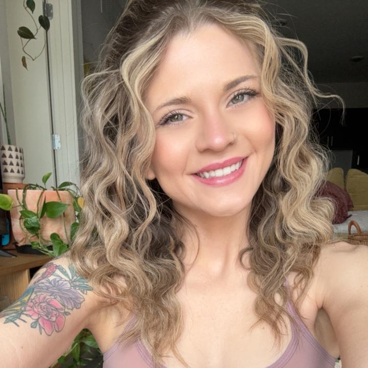 Profile Picture of Julie Yeager (@@juliekell92) on Tiktok