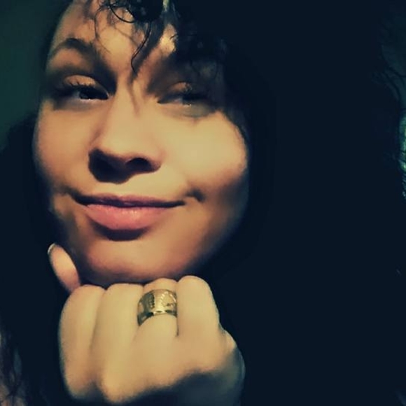 Profile Picture of Britnee Cartenuto (@britnee84) on Poshmark