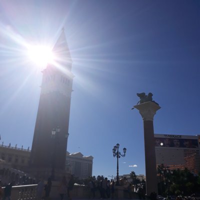 Profile Picture of George Laszlo (@GeorgeLaszlo2) on Twitter