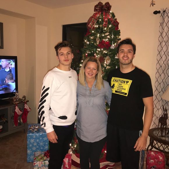 Profile Picture of Devin Kasperek (@devin_kasperek) on Poshmark