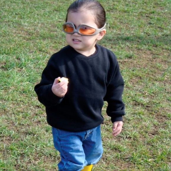 Profile Picture of Angela Schlappie (@never_to_much) on Poshmark