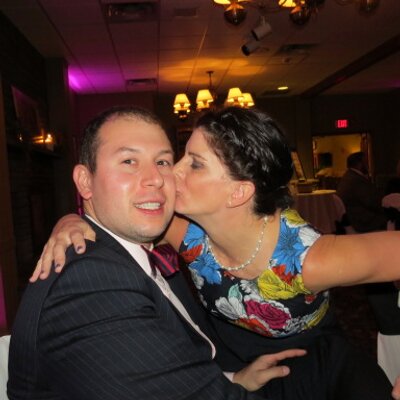 Profile Picture of Terri Jean Wilkinson (@wilkinsontjg) on Twitter