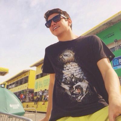 Profile Picture of Alex Tavares (@alexxtavaress_) on Twitter