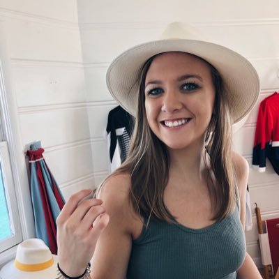 Profile Picture of Julia Cavanaugh (@JuliaCavanaugh5) on Twitter