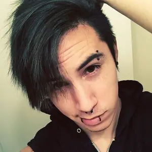 Profile Picture of Entoan (@entoan) on Tiktok