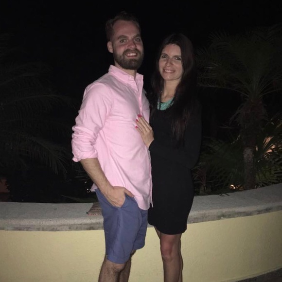 Profile Picture of Katrina Ardron (@katvillano) on Poshmark