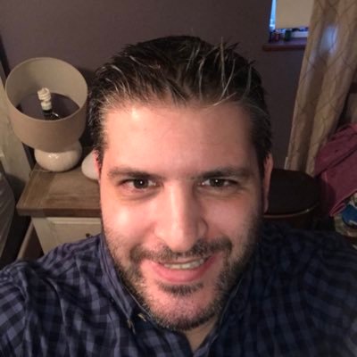 Profile Picture of Dave Fenichel (@FFFightLeague) on Twitter