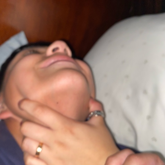 Profile Picture of Isabelle Rodrigues (@isabellerodr830) on Poshmark