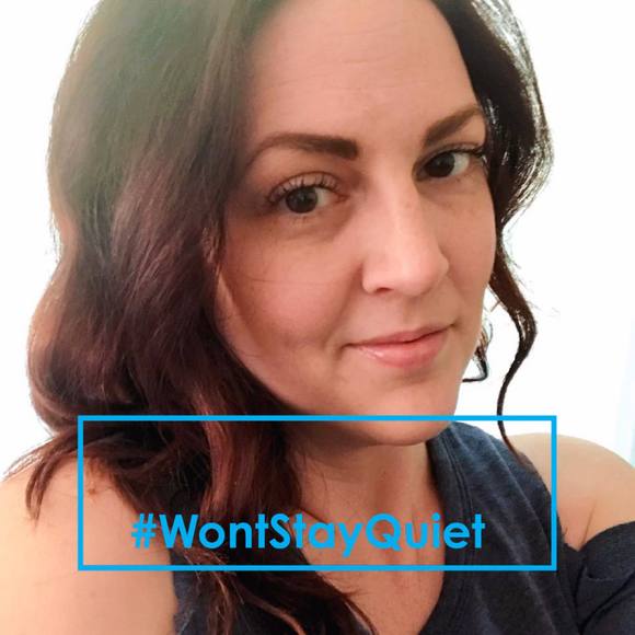 Cassie Giauque - Poshmark Profile Picture of Cassie Giauque (@clutter2queen) on Poshmark