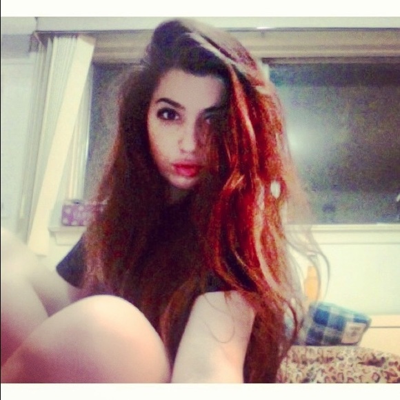 Profile Picture of Ani Papazian (@anipapz) on Poshmark