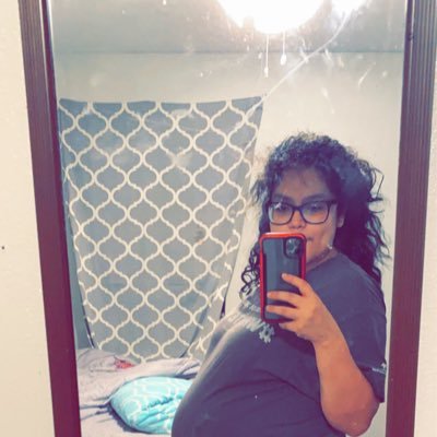 Profile Picture of Amber Robles 🌸 (@hAMBERgerR16) on Twitter